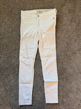 Abercrombie & Fitch White High-Rise Jeans